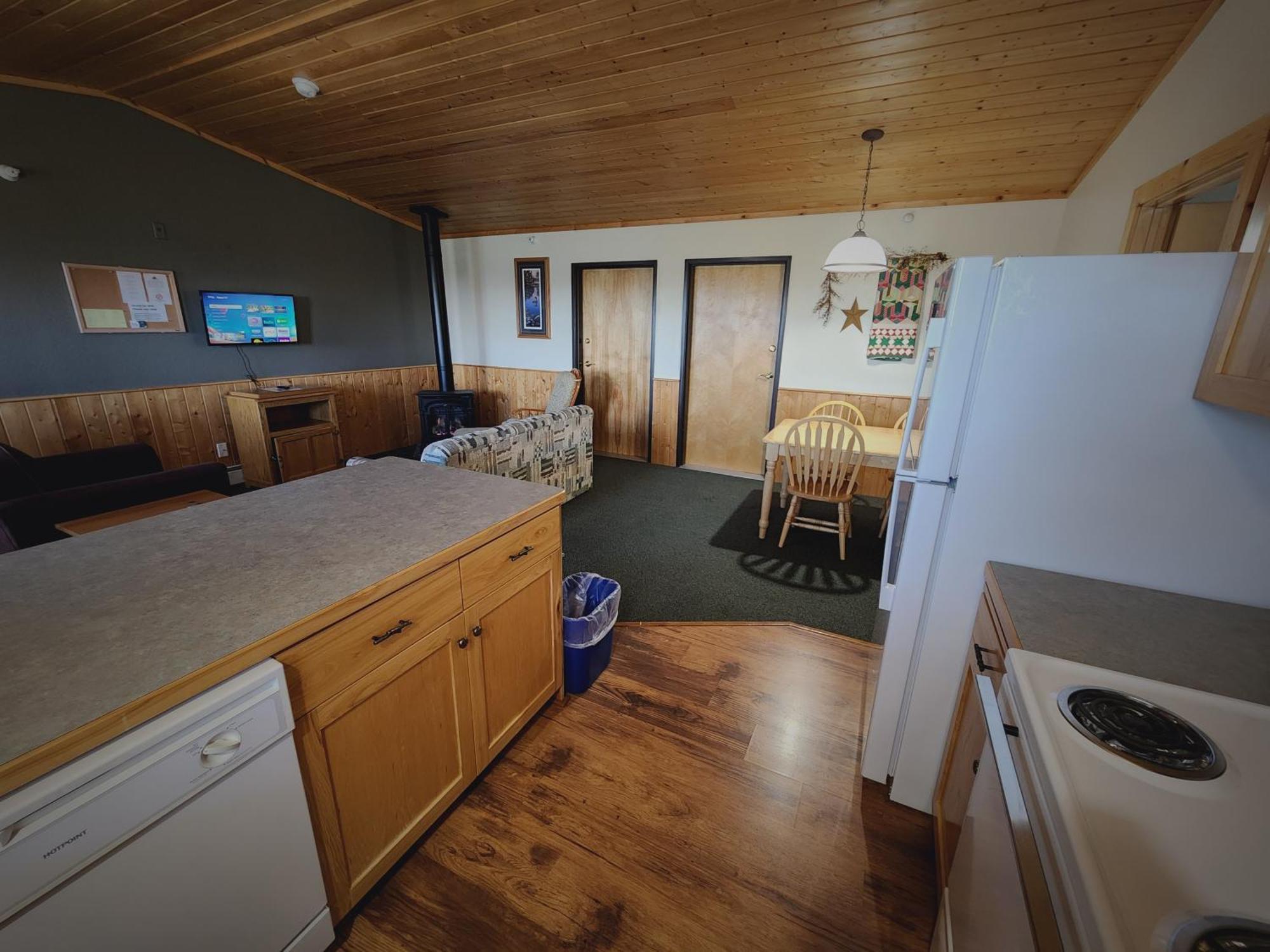 Viking Bay Resort And Lodge Miltona エクステリア 写真