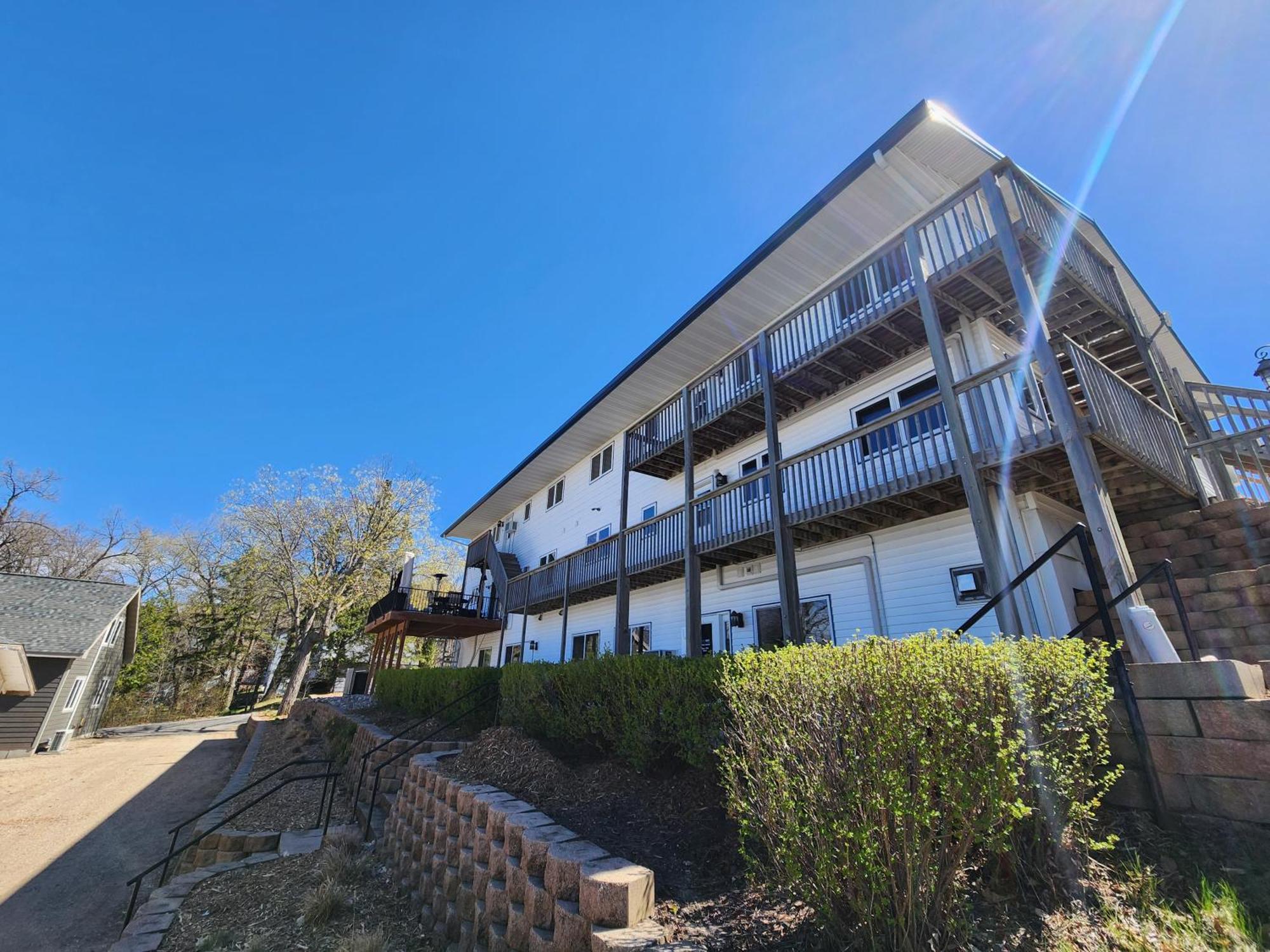 Viking Bay Resort And Lodge Miltona エクステリア 写真